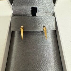 14k gold spike earrings